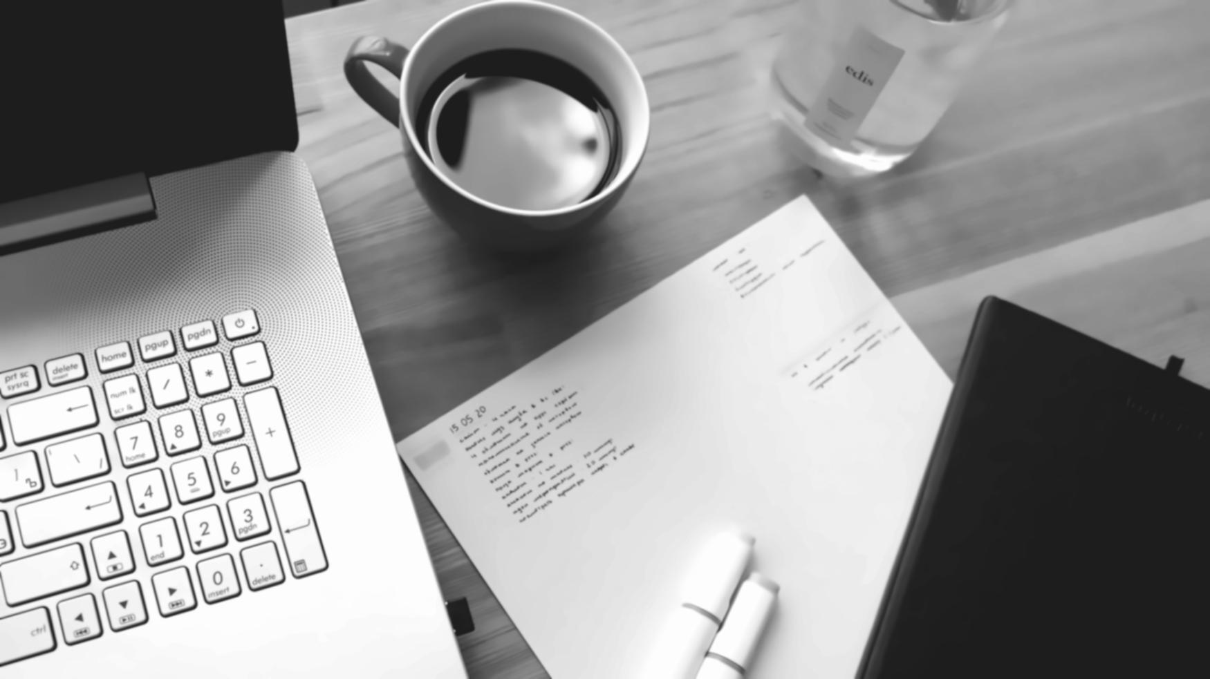 Financial data analysis workspace showing investment monitoring tools and charts